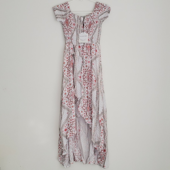 Ebby and I floral dress - Picture 1 of 6